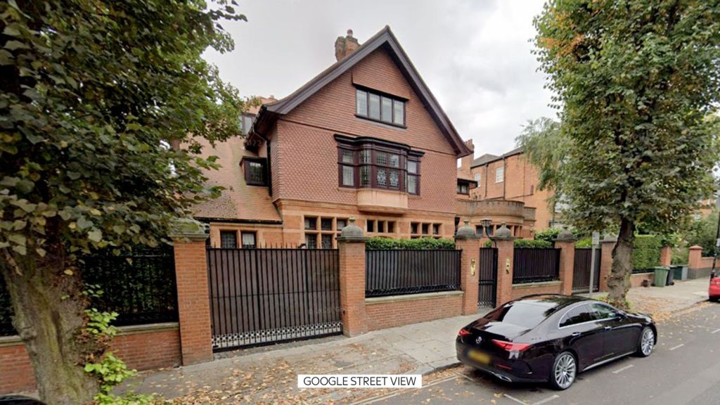 Image of seven-bedroom luxury homestead in Hampstead, Wen attempted to purchase with Bitcoin  (Source: Google Street View)